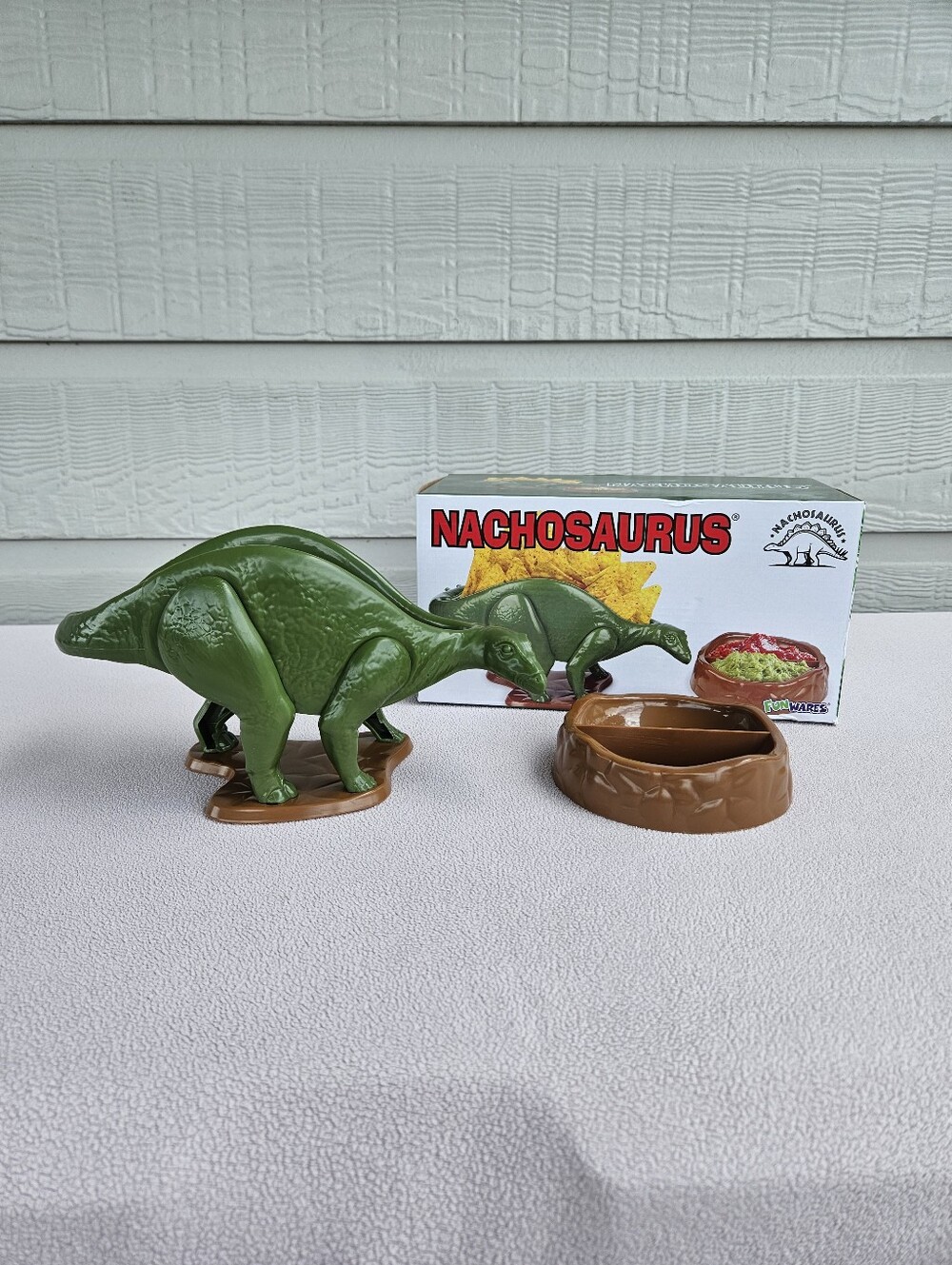 Funwares Nachosaurus Dinosaur Nacho Chip Dip Snack Dish Set Open Box Party
